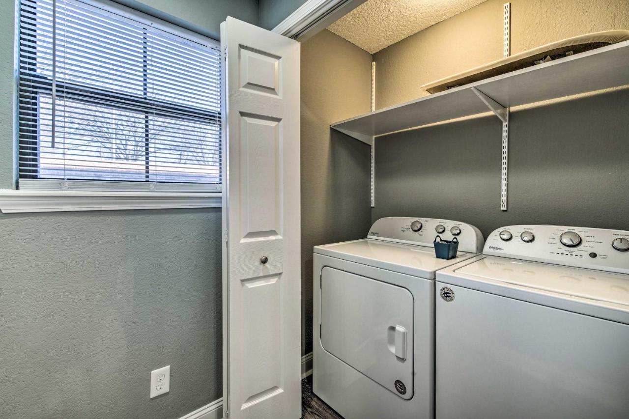 Pet-Friendly Branson Getaway With Private Patio! Apartment Exterior photo